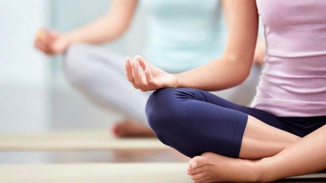 Đánh tan quầng thâm mắt với khoai tây, cà chua, dưa chuột - Hình 5
