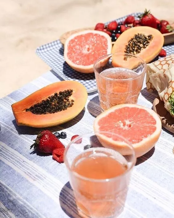 Đu đủ làm trắng da giúp bạn tự tin let's đu đưa cùng chàng - Hình 3