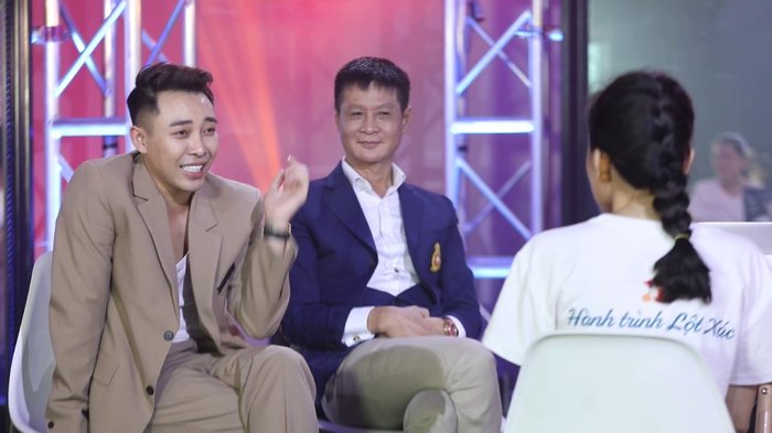 Hoàng Ku - Giám khảo bí ẩn nhất show, bất ngờ rủ thí sinh chơi lớn 1 lần và màn lột xác ấn tượng - Hình 1