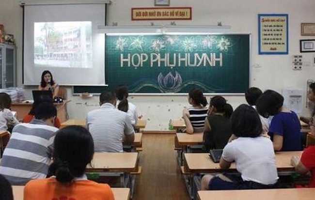 Kết quả học hành bết bát, cô bạn bày mưu để bố mẹ không đi họp phụ huynh, cái kết là trận đòn cả xóm đều nghe thấy - Hình 1
