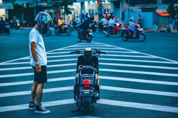 Cận cảnh Yamaha Cuxi độ banh xác xứng tầm siêu phẩm tại đất Sài Gòn   2banhvn