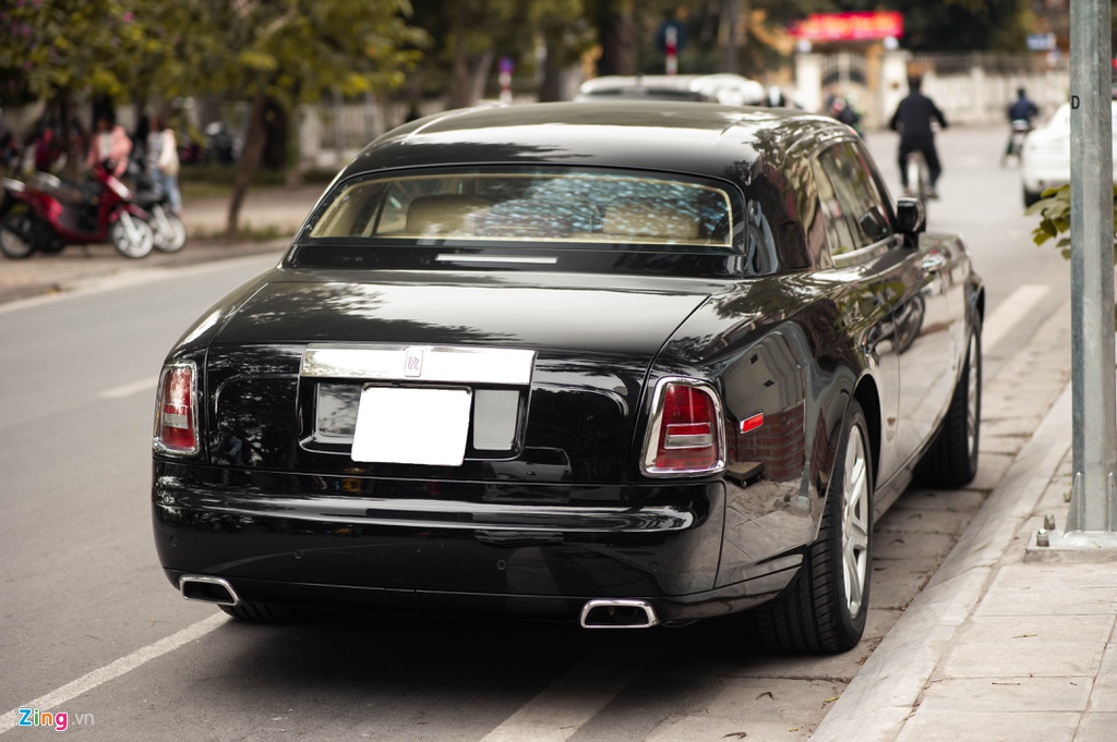 New 2016 RollsRoyce Phantom Drophead Coupe Bespoke For Sale Special  Pricing  McLaren Greenwich Stock DHC1