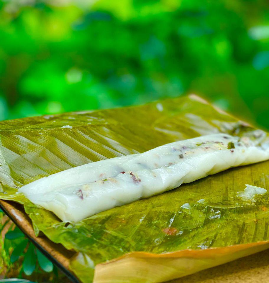 Cuối tuần rảnh rỗi học 9X xinh đẹp làm bánh tẻ nóng hổi, tuyệt ngon, thơm nức mũi - Hình 9