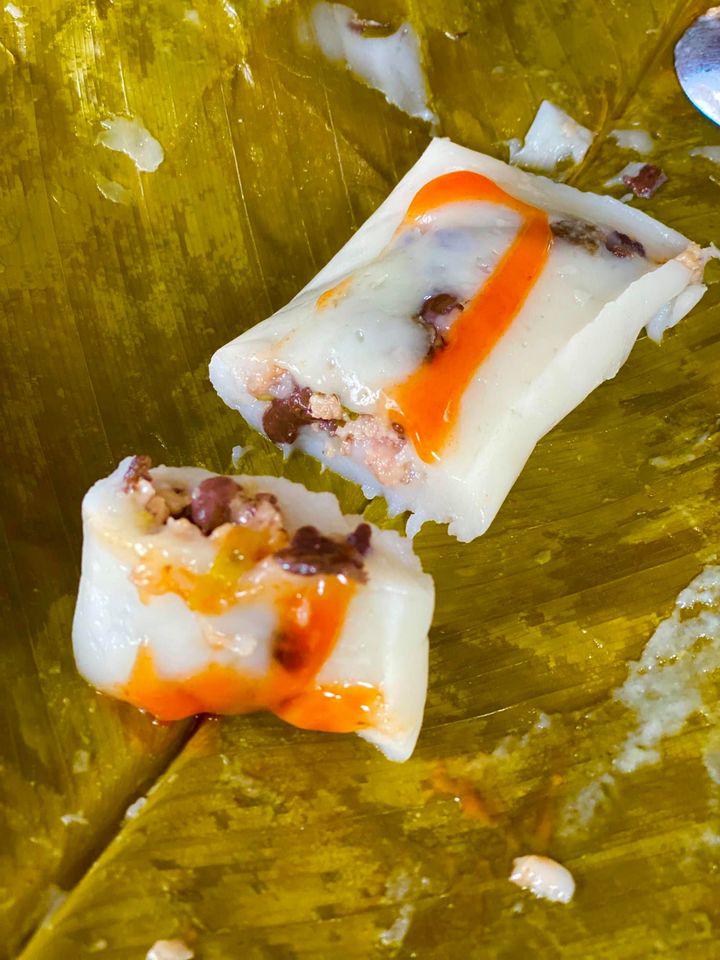 Cuối tuần rảnh rỗi học 9X xinh đẹp làm bánh tẻ nóng hổi, tuyệt ngon, thơm nức mũi - Hình 10