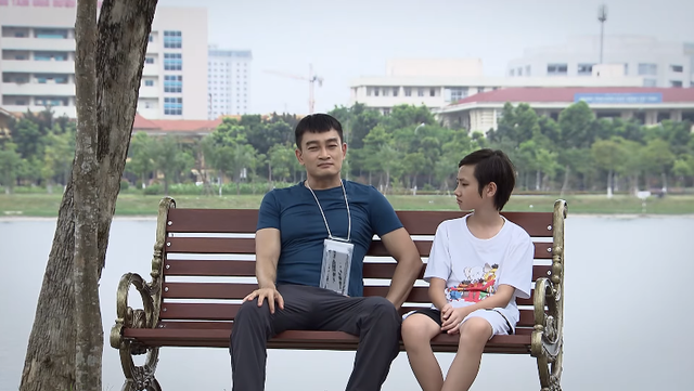 Lửa ấm - Tập 7: Con trai Minh chê bố thiếu muối - Hình 2