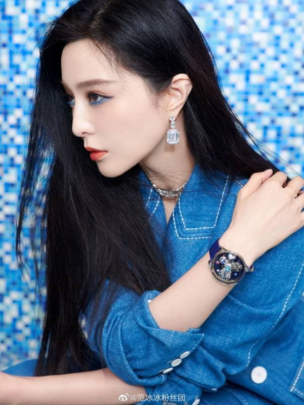 Phạm Băng Băng chơi trội với cây xanh nổi bật nhưng lại bị mẹ ruột U70 chiếm sóng - Hình 2