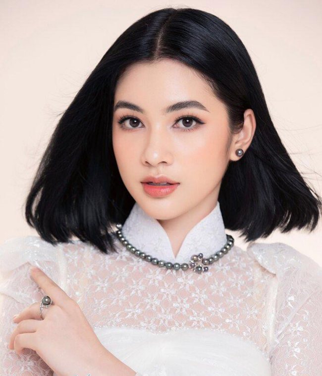 Nữ sinh An Giang 18 tuổi xinh nổi bật tại Hoa hậu VN, fan nô nức xin cưới vì quá đẹp - Hình 1
