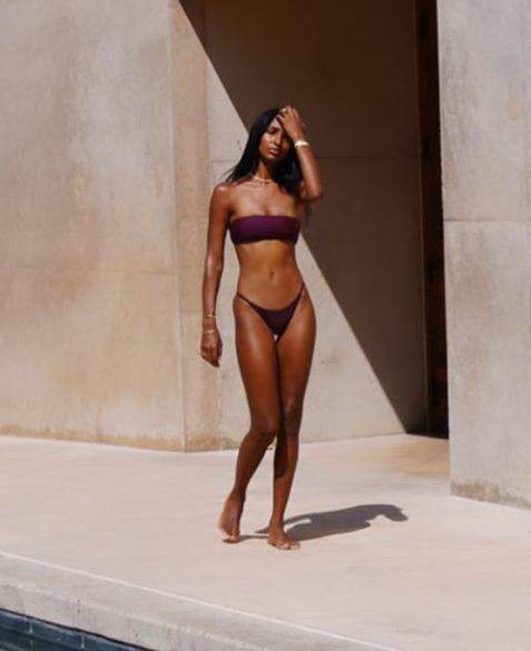 Thiên thần nội y Jasmine Tookes nóng bỏng đẹp như tạc tượng với bikini - Hình 8