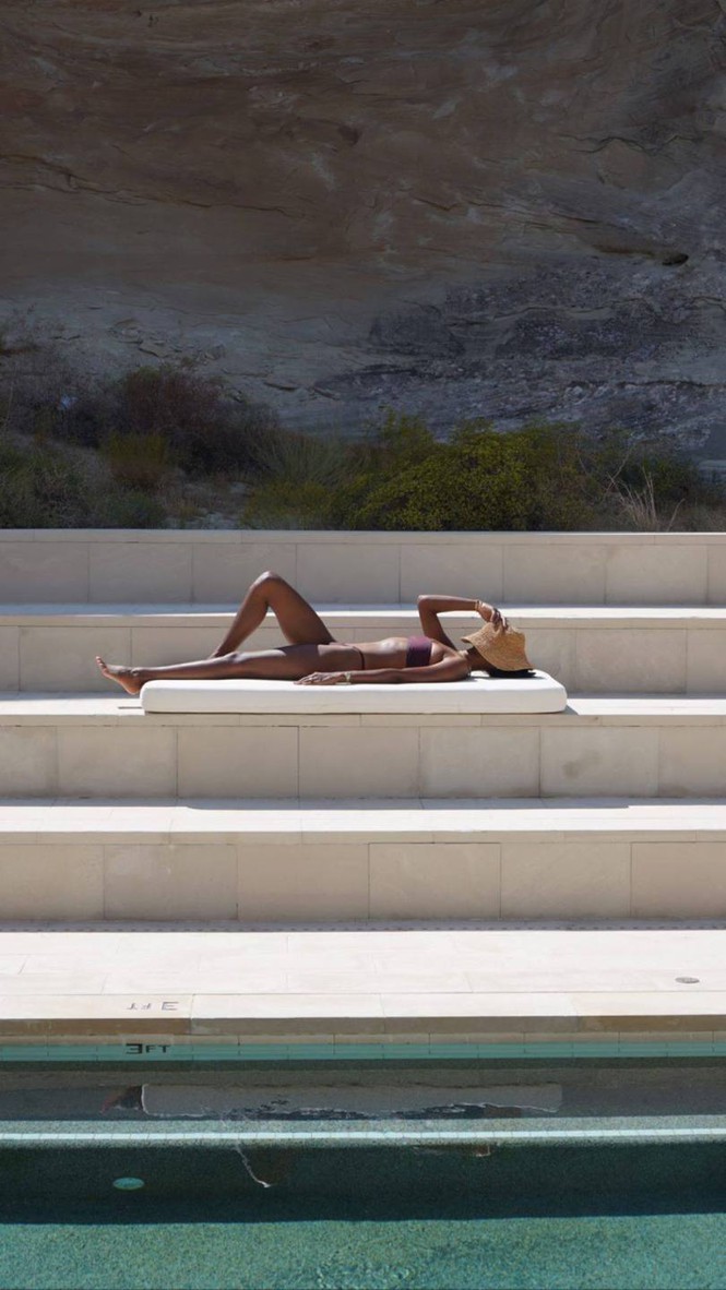 Thiên thần nội y Jasmine Tookes nóng bỏng đẹp như tạc tượng với bikini - Hình 7