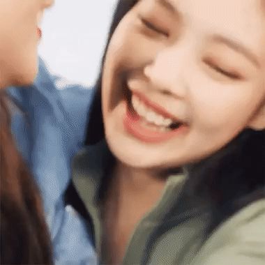 Đạo diễn phim tài liệu bóc tính cách thật của BLACKPINK: Jennie tưởng vậy mà không phải vậy, Jisoo còn bất ngờ hơn - Hình 3