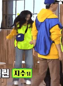 Cách Jeon So Min và Song Ji Hyo đối xử với BLACKPINK ở Running Man: Khác 1 trời 1 vực, nàng Ếch bị chỉ trích thậm tệ - Hình 7