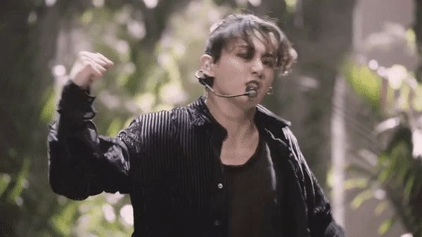 Body em út vàng Jungkook (BTS) đỉnh đến mức nào mà gây náo loạn từ sân khấu xứ Hàn, Billboard đến sóng truyền hình Mỹ? - Hình 1