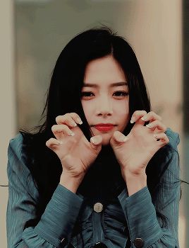 Giờ mới để ý visual dàn chị cả girlgroup Kpop: Taeyeon - Irene hack tuổi khó tin, Jisoo (BLACKPINK) đúng chuẩn Hoa hậu Hàn - Hình 30