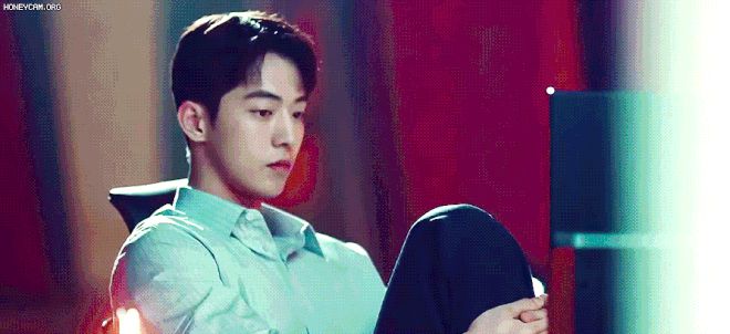 Start Up: Suzy diễn lên tay bất ngờ lại thêm nam phụ hợp cạ nên Nam Joo Hyuk ra rìa cũng phải! - Hình 8