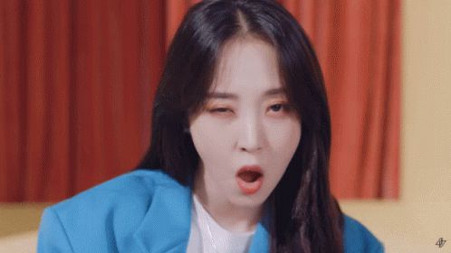 8 cô nàng đẹp trai nhất Kpop: Mỹ nhân TWICE khiến fangirl đổ rầm rầm, chị đại MAMAMOO nhờ đâu mà tóc dài vẫn soái đến lạ? - Hình 10