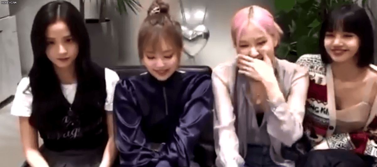 Cùng lên show truyền hình Mỹ mà sao biểu cảm của BLACKPINK lại chia thành hai nửa đối lập? - Hình 3