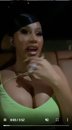 Breathtaking clip of Rapper Cardi B talking, her bust looks like it's about to pop out of her shirt - Photo 1