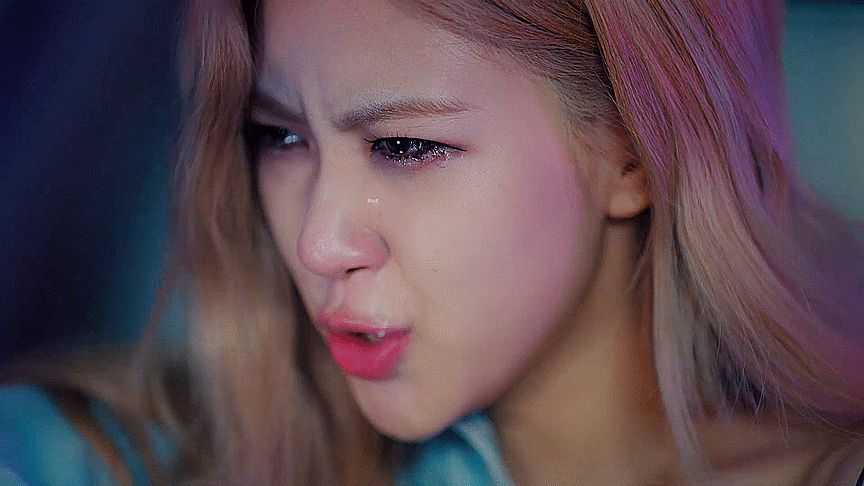 Rosé (BLACKPINK) miệt mài khóc từ Kill This Love sang đến Lovesick Girls, netizen phải thốt lên: Đã hát hay lại còn diễn tốt! - Hình 4