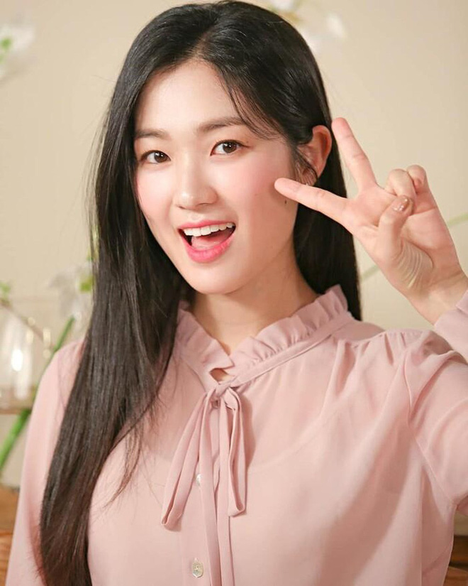 Jisoo (BLACKPINK) chốt đơn làm nữ chính trung tâm ở Snowdrop, sánh đôi Jung Hae In, netizen bất bình thay nữ phụ - Hình 12