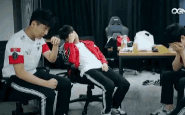 Faker: Nhiều người nói rằng tôi sa sút phong độ ở giải Mùa Hè, tôi chưa bao giờ nghĩ thế! - Hình 5