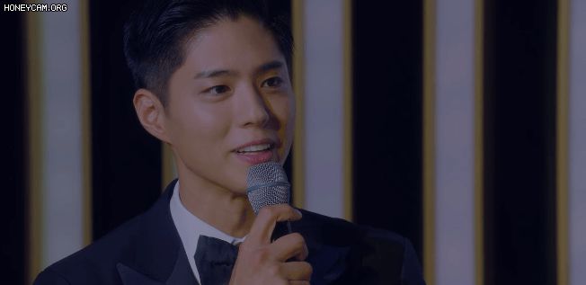 Park Seo Joon cà khịa Park Bo Gum không trả lời tin nhắn ở Record of Youth: Màn trả lễ cameo này hơi gắt à nha! - Hình 3