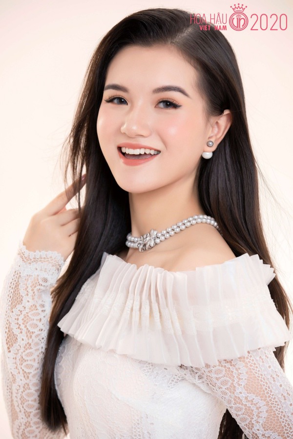 Nữ sinh 2K2 sở hữu nụ cười rạng rỡ vào Bán kết Hoa hậu Việt Nam - Hình 2