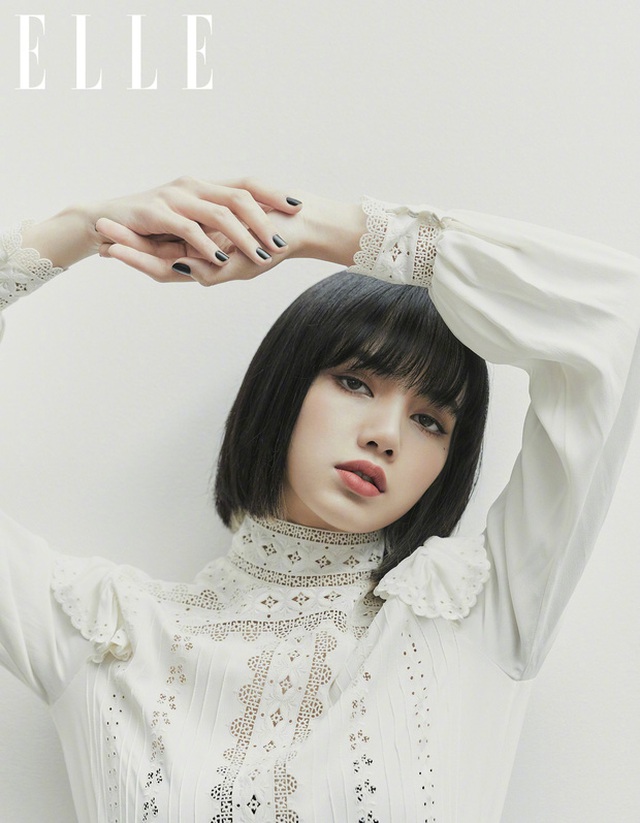Mỹ nhân sở hữu gương mặt đẹp nhất châu Á Lisa khoe vai trần gợi cảm - Hình 4