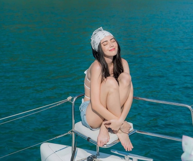 Người yêu Sơn Tùng MTP mặc bikini hư hỏng giống Ngọc Trinh, được 1 triệu like - Hình 5