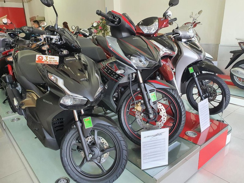 Xe máy Honda tiếp tục bị giảm doanh số bán hàng - Hình 1