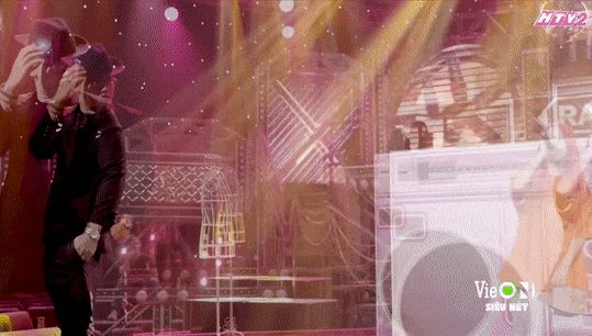 Hết thuộc bài hơn cả MCK, thánh ăn cẩu lương GDucky còn làm dancer cho Tlinh - Hình 6