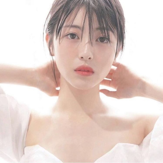 Bất ngờ với vẻ đẹp và danh tính 10 người đàn bà gợi tình nhất Nhật Bản - Hình 13