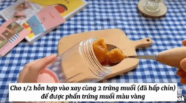 Kem trứng muối béo ngậy và thơm lừng từng gây sốt hóa ra cách làm siêu đơn giản, tranh thủ trời chưa lạnh các chị em cùng trổ tài thôi - Hình 3