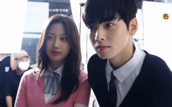 Moon Ga Young - Nữ chính True Beauty: Xuất thân danh giá, nhan sắc đỉnh cao lại được cả hội nam thần EXO cưng như trứng - Hình 39