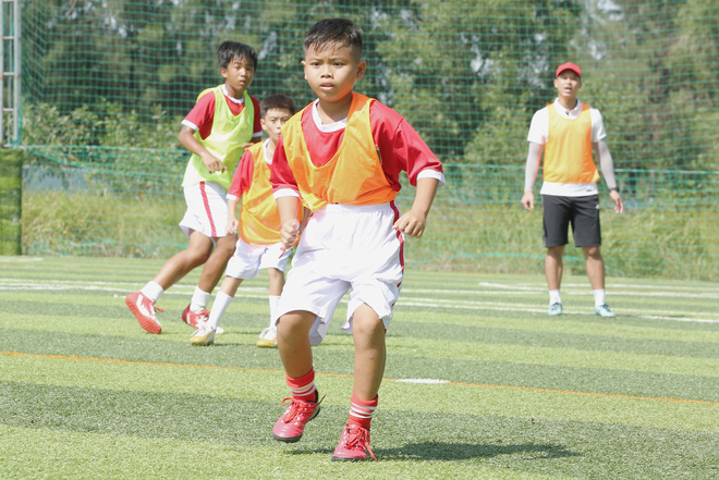 Quang Hải bất ngờ được nhắc tên, là động lực, tấm gương cho dàn Cầu Thủ Nhí 2020 - Hình 1