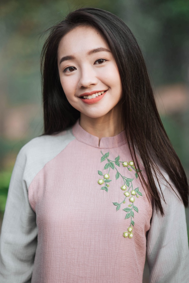 Nhan sắc cô gái đóng vai người tình Dao Ánh của Trịnh Công Sơn - Hình 3
