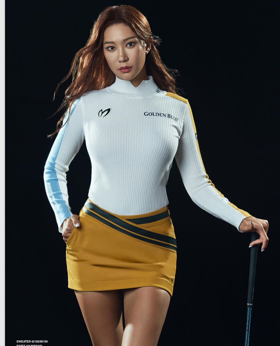 Nữ thần golf xứ Hàn khốn khổ vì sở hữu thân hình nóng bỏng - Hình 17