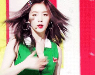 Những pha tiên tử kết màn đẹp nhất Kpop: SNSD - Irene đúng là huyền thoại nhan sắc, kéo về cuối ngã ngửa vì nữ idol Gen 3 - Hình 3