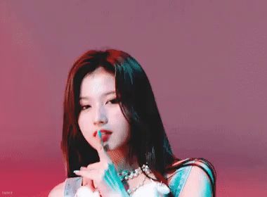 Top 20 nữ Idol Kpop hot nhất tại Nhật 2020: Cả tổ đội Twice vẫn thua mỹ nhân này! - Hình 3