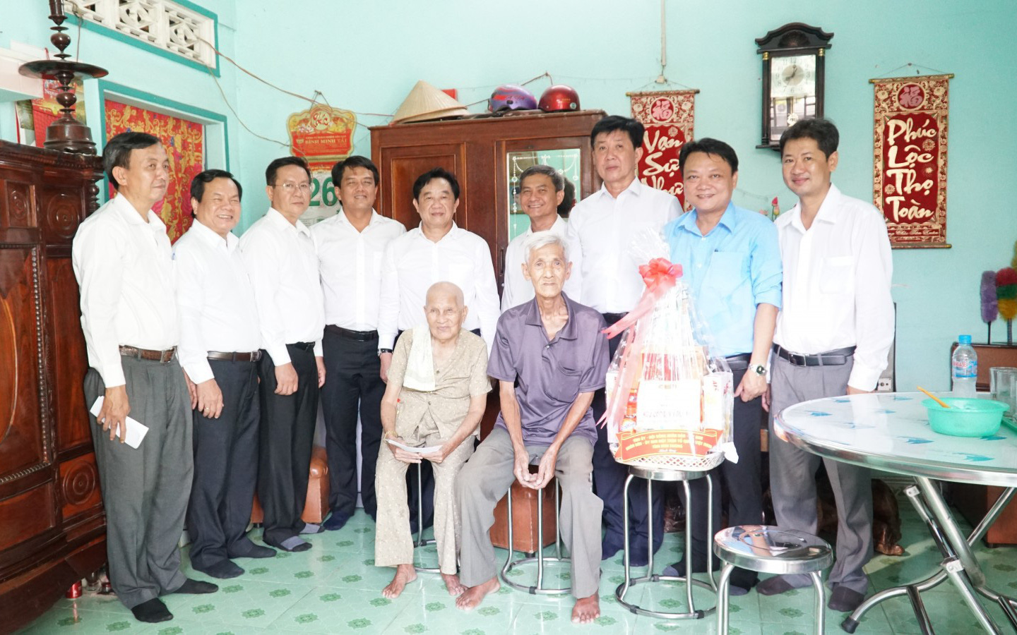 Bình Dương: Không còn hộ gia đình chính sách, người có công thuộc diện nghèo - Hình 1