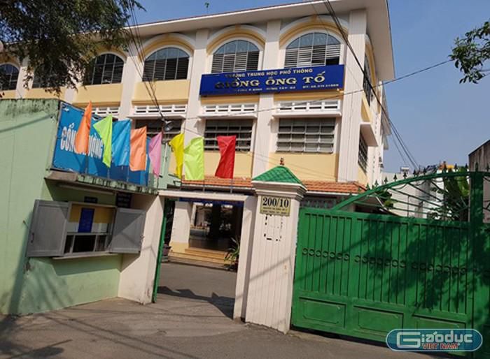 Giảm hình thức kỷ luật 2 nam sinh đặt máy quay lén trong nhà vệ sinh nữ - Hình 1