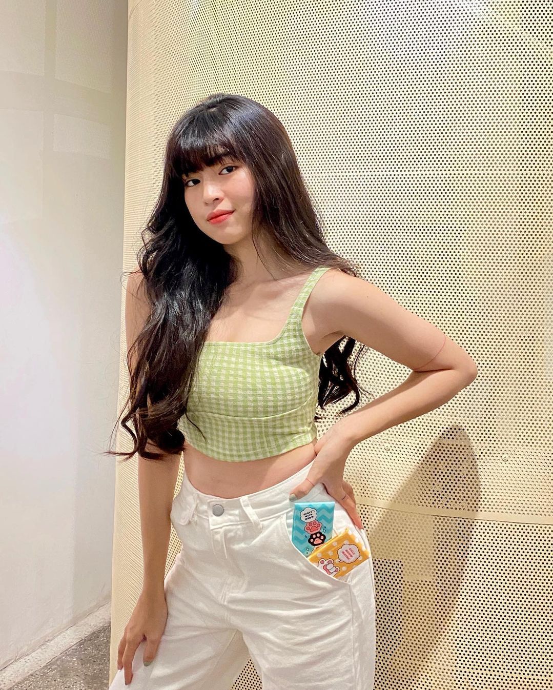 Loạt hình xăm của Khánh Vân Mắt biếc - Hình 4