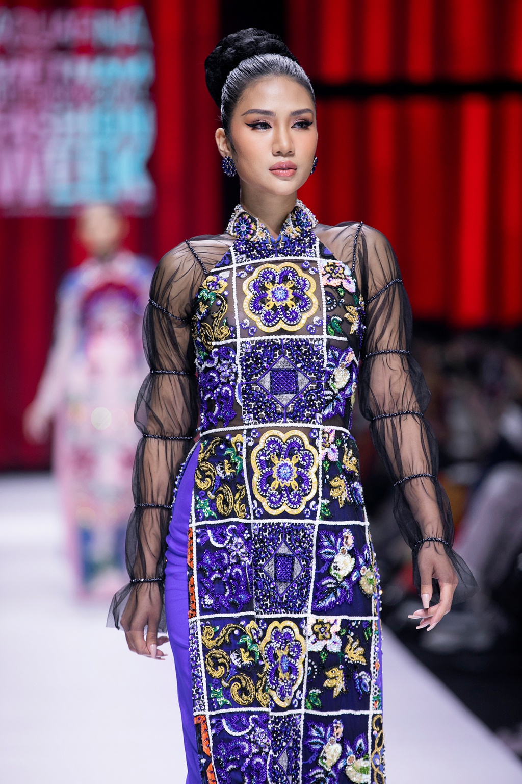 Nhà thiết kế Bảo Bảo lăng xê áo dài, đồ bà ba cho sui gia - Hình 22