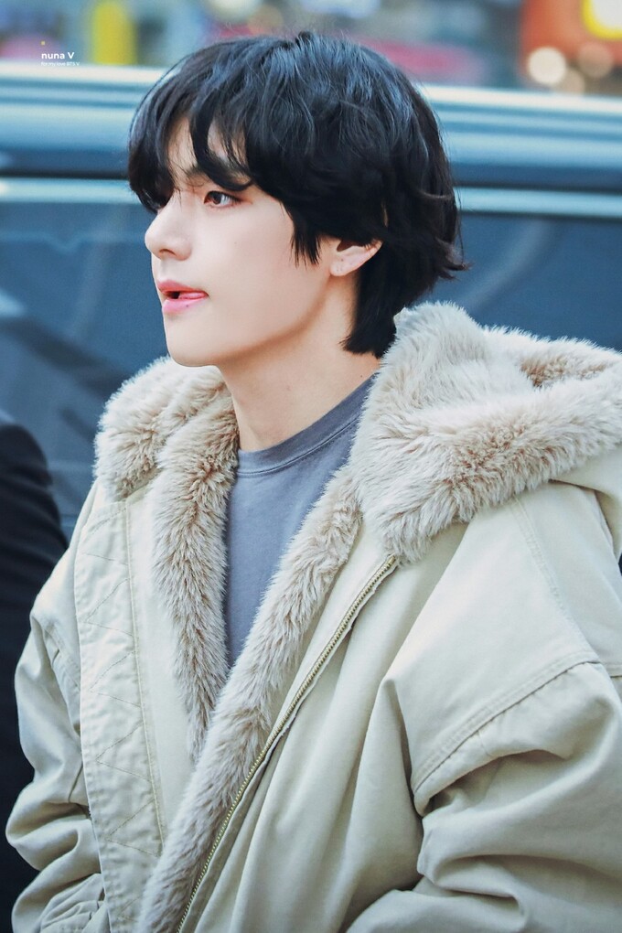 Những khoảnh khắc không khẩu trang hiếm hoi của idol Kpop trong 2020 - Hình 6