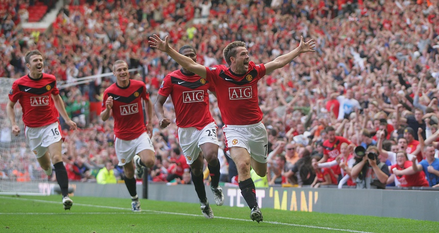 Những trận derby Manchester đáng nhớ trong lịch sử - Hình 2