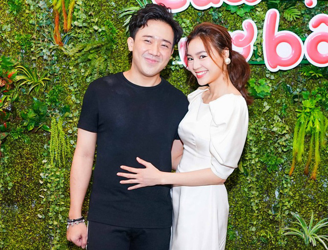 Soi lại cách Lan Ngọc ứng xử với đồng nghiệp tại các sự kiện: Đa phần lễ phép thân thiện, riêng với Thuỷ Tiên 2 lần đối lập hẳn? - Hình 8