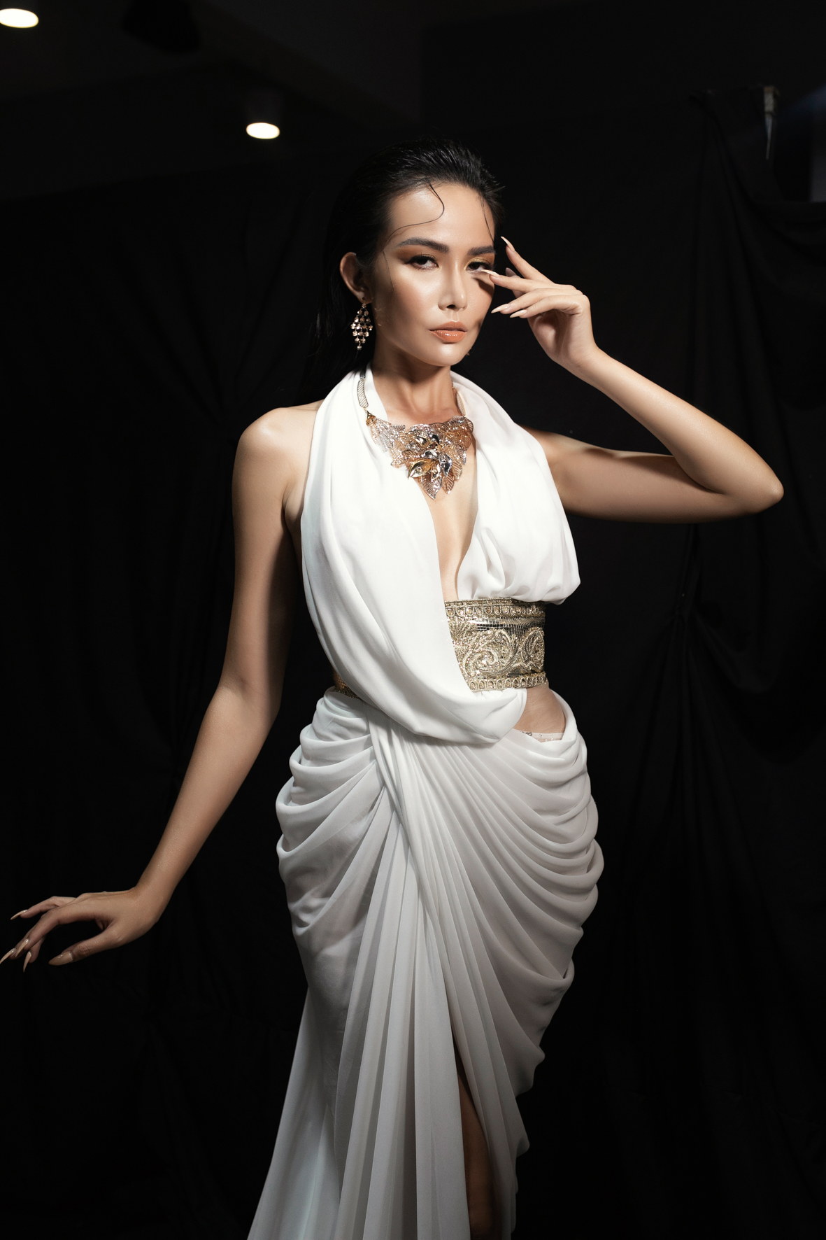 Trang sức Trang Kim Linh hợp tác cùng NTK Đỗ Long - Hình 7
