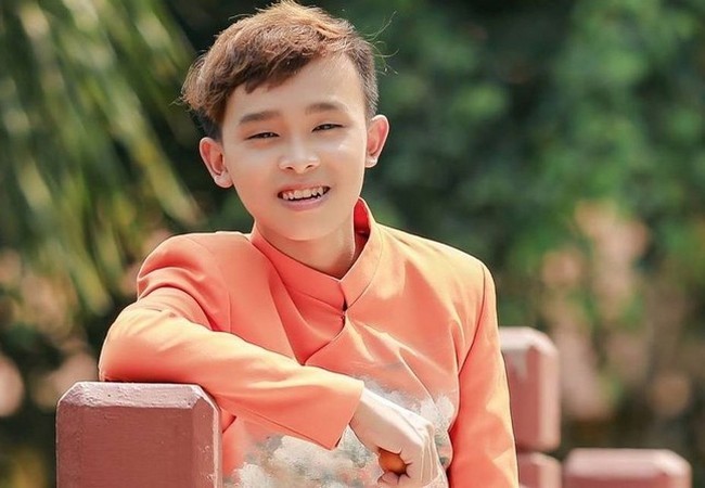 Hồ Văn Cường khó nhận ra ở tuổi 17 sau 4 năm đoạt Vietnam Idol Kids - Hình 5