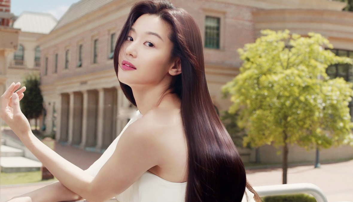 Mợ chảnh Jun Ji Hyun: Nữ đại gia phi thường hoàn mỹ - Hình 1