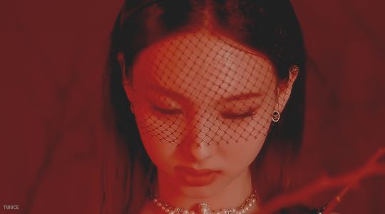 Bài mới Cry For Me của TWICE gây sốt nhưng Nayeon thẳng thừng tiết lộ sẽ không có MV, netizen bán tín bán nghi vì sợ bị lừa - Hình 1