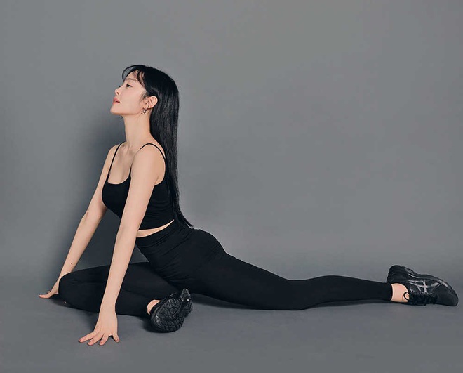 Nữ người mẫu Hàn có cơ bụng săn chắc - Hình 9